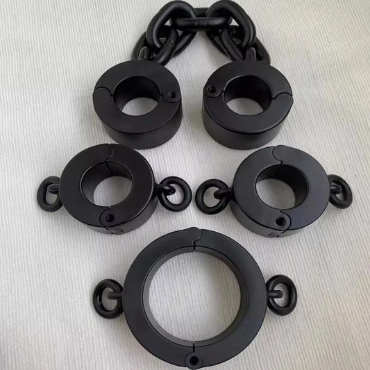 Heavy Shackles Series for Men and Women 杨子仪-t-equipment