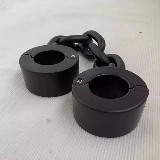 Heavy Shackles Series for Men and Women 杨子仪-t-equipment